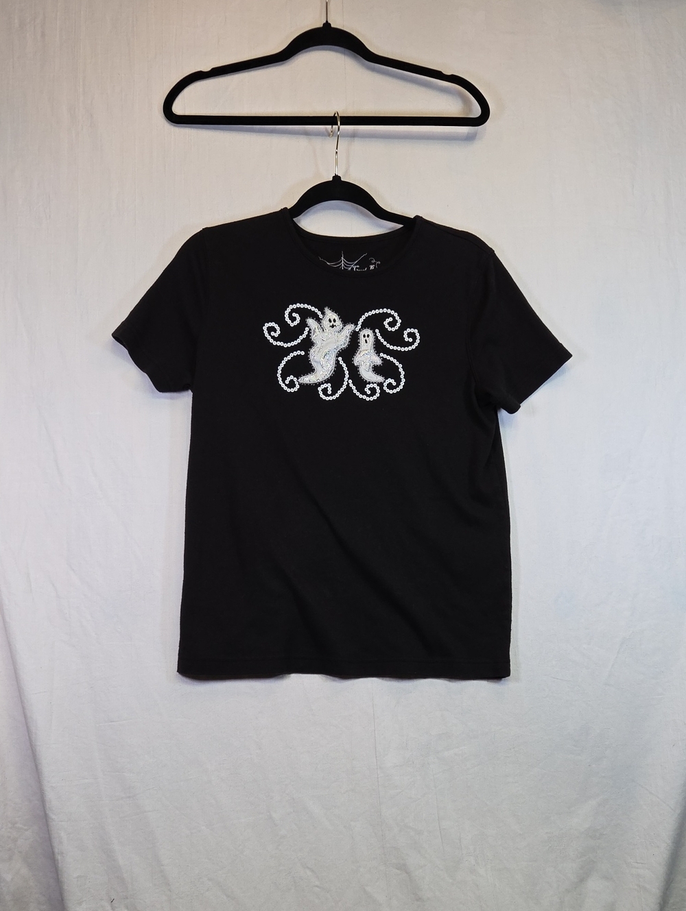 Coral Bay Halloween Ghost Sequin Embellished Black T-Shirt Women’s Small. #0399